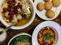 -缪氏川菜(丰盛町店)