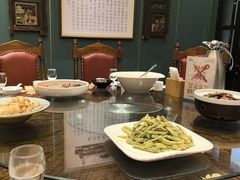 -唐山宴百姓府邸院落中餐