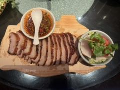 -大头虾越式风味餐厅(光明广场店)