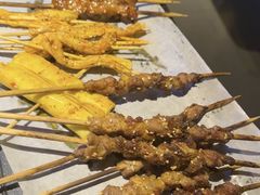 -喝丢一只鞋海鲜烧烤·海肠捞饭(东关街店)