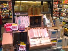 -盒马鲜生(岭南新世界店)