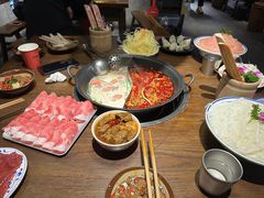 -萍姐火锅·公路夜市(武汉首店)