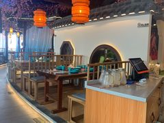 -荷塘秋月·本帮江浙菜(国权路店)