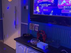 -唯爱KTV聚会餐厅(仙林东城汇店)