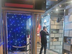 -辣尚瘾·烤鱼·新川菜(交大直营店)