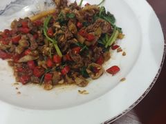 -湖南人家湘菜馆(镇江路店)