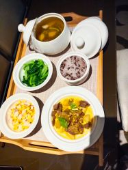 -臻康乃馨月子中心(集美店)