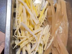 -小饕荟雅安贡椒鱼鲜馆(广福桥店)