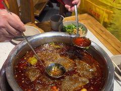 -肖肖酸萝卜鱼火锅(总店)