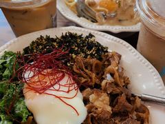 -CowCow其其·牛杂咖啡公司(六运店)