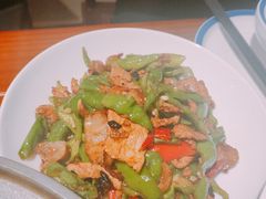 -房县土本味土鸡汤特色餐厅(沌口店)