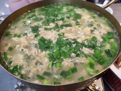 -鑫渔港海鲜本地菜·山海关浑锅(东戴河店)