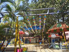 -顺德大良半月城游乐场