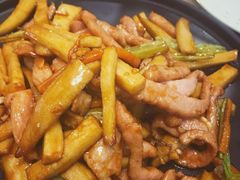 杏鲍菇松板肉-乌镇那一年小院主题餐厅(甘泉西路店)