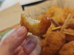 -肯德基(西影路店)