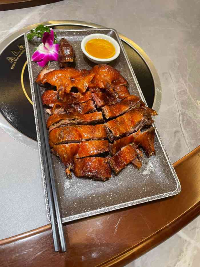 莱茉莉印象味道·两广有味街坊菜(东葛店)-"[薄荷]环境:看到推荐这个