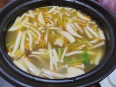 特色全菇煲-下梅人家土菜馆(历史文化餐厅度假区店)