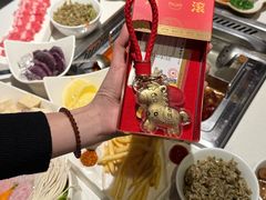 -海底捞火锅(长宁路龙之梦店)
