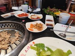 -木槿花韩式炭烤·熟成肉工坊(孙文东路店)