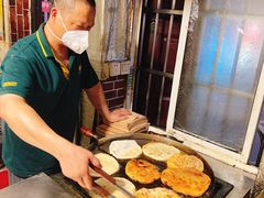 -安工大饼庞家肉饼