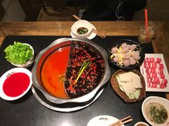 -纸盐河码头火锅(十八梯店)