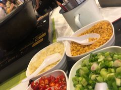 -鲜入围煮花胶鸡海鲜火锅