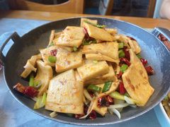 干锅千叶豆腐-大胡同天津菜·海肠捞饭·津门皮皮虾锅贴一绝(西姜井店)