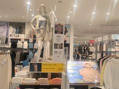 -优衣库(广州天河领展广场店)