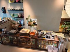 -luutosa  cafe & tea 鹿兔山