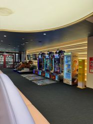 -奈尔宝·国风主题儿童乐园·亲子餐厅(豫园商城店)