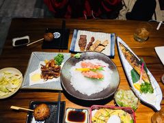 -晶吉·居酒屋·烧鸟·生鱼饭(中山区民主广场店)