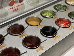 -左庭右院鲜牛肉火锅(浦江欢乐颂店)