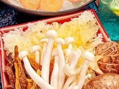 -得意咚瓜·顺德鱼生·冬瓜火锅(深圳首店)