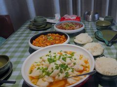-五百斤·20年正宗川菜·猛火现炒(鲁东大学店)