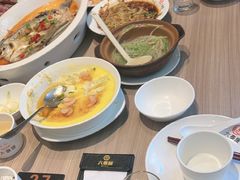 -六泰居·尔滨地标·东北菜(泰山路店)