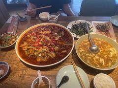 -麻辣总动员·川派海鲜·现炒浇头面·自贡菜(五彩城店)
