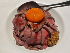 英国风烤肉盖饭-炼火烤肉店