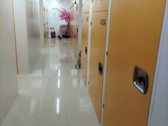 -安东易迷你自助仓储寄存仓库(草桥店)
