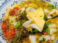 水果酸菜鱼-花溪雨·森林餐厅(石基店)