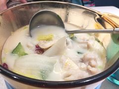 -赶海部落海鲜城(海阳路店)