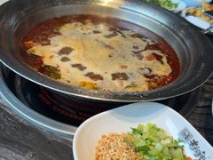 -老船舫·现做活鲜鱼馆(东郊记忆店)