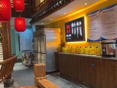 -钵家大院·地道湖北菜(江夏·大花岭店)