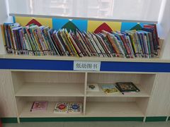 -荔湾区图书馆(周门馆)