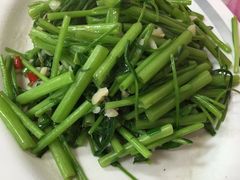 辉哥生鱼片-垦丁辉哥生鱼片