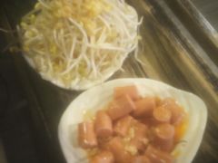 -川渝窈妹纸包鱼·齐齐哈尔烤肉