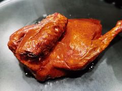 脆皮多汁乳鸽-上座·餐厅(阳光100店)