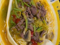 -粉小主·贵州酸汤牛肉粉(南京仙林金鹰店)