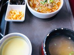 -仁爱团泊湖温泉中心