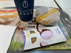 -麦当劳(呼市新华东街店)