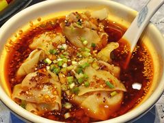 红油抄手-红辣椒·川菜·火锅(张杨路店)